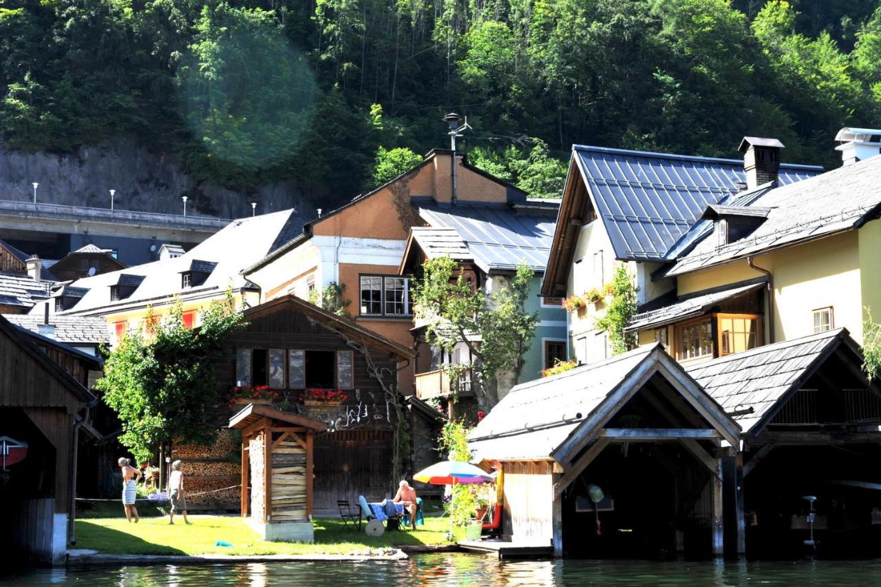 Haus Am Hof - 15Th Century House At The Lake, Near The Marketplace, With A Balcony 哈尔施塔特 外观 照片